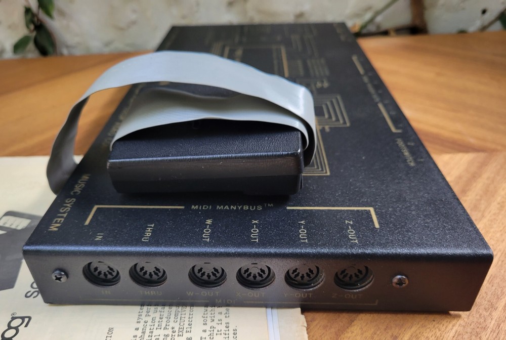 Moog Sound Producer MIDI/Drums/Sync Trigger Intereface W/ Software Commodore 64