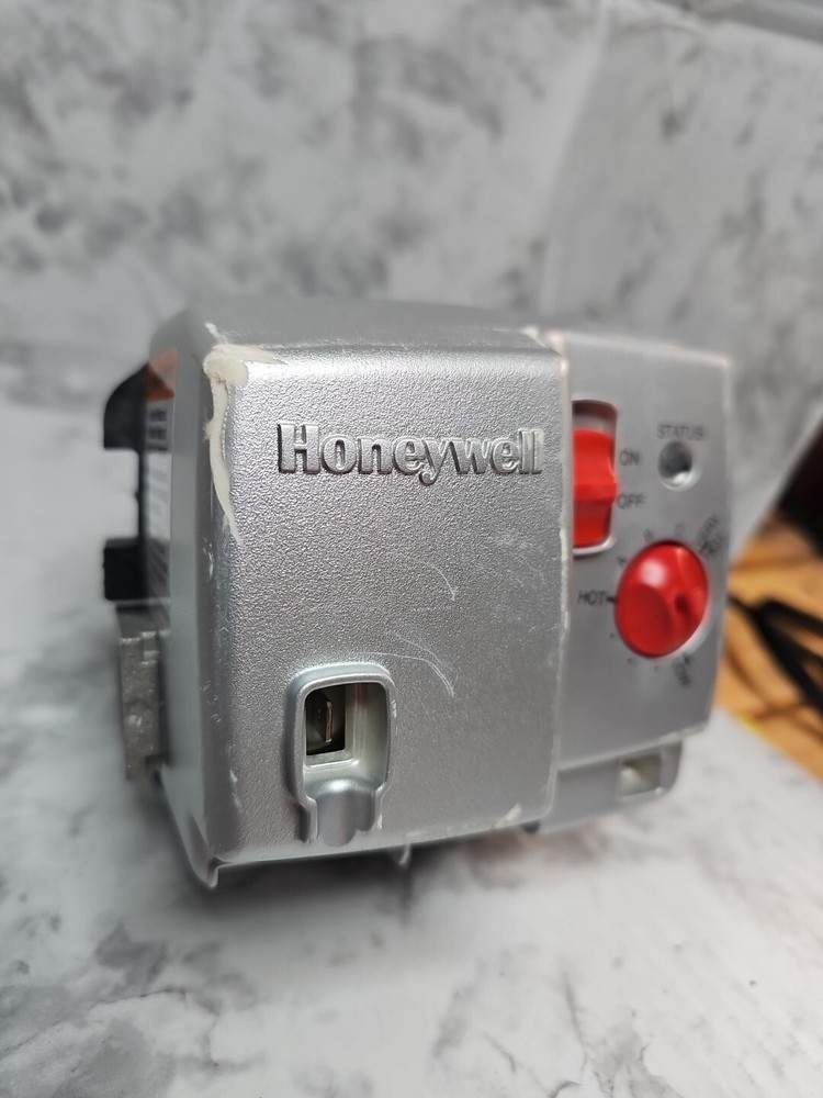 239-48795-02 Bradford White Natural Gas Valve OEM 239-48795-02 WV4462A1081