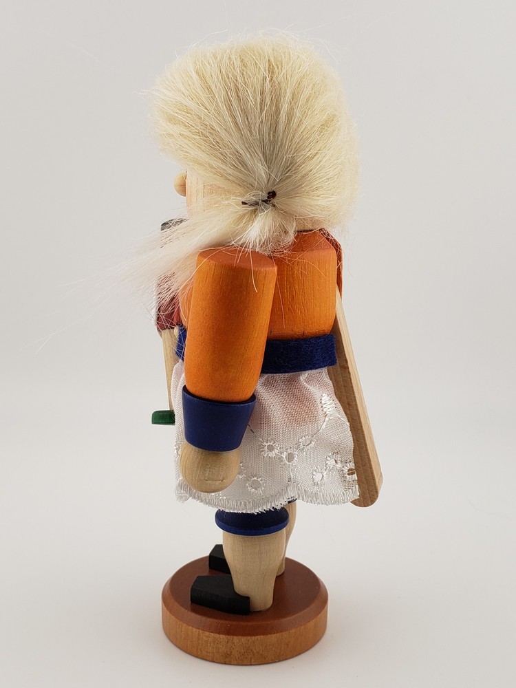 Christian Ulbricht Nutcracker Clara 32-723