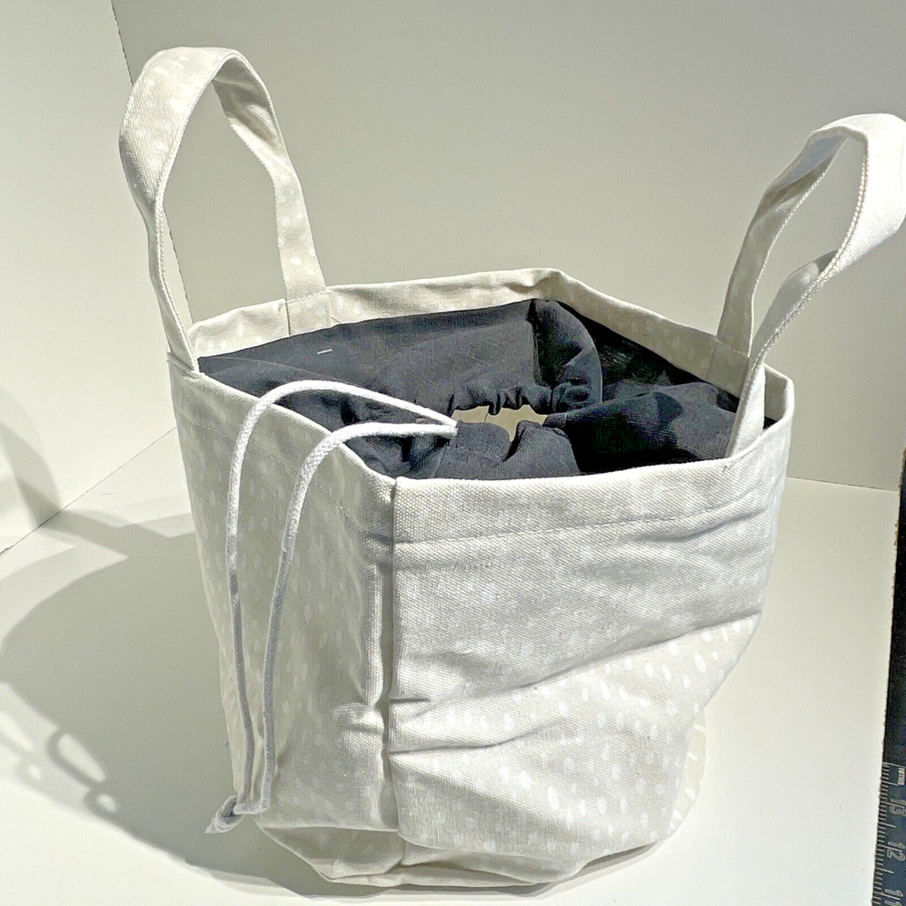 Draw String Basket Canvas Cream/White Dots