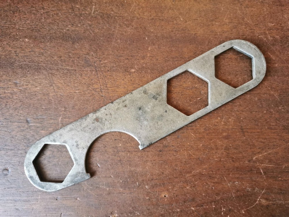 3 Flat Plate spanners to clear, see description for sizes
