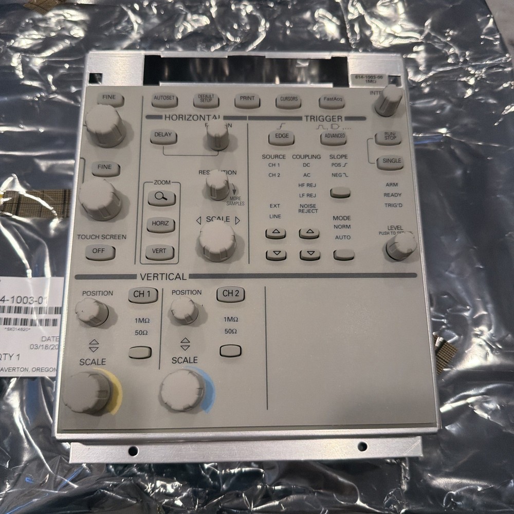 3A- TEKTRONIX TDS5032B DIGITAL OSCILLOSCOPE Front Panel Assembly 614-1003-01