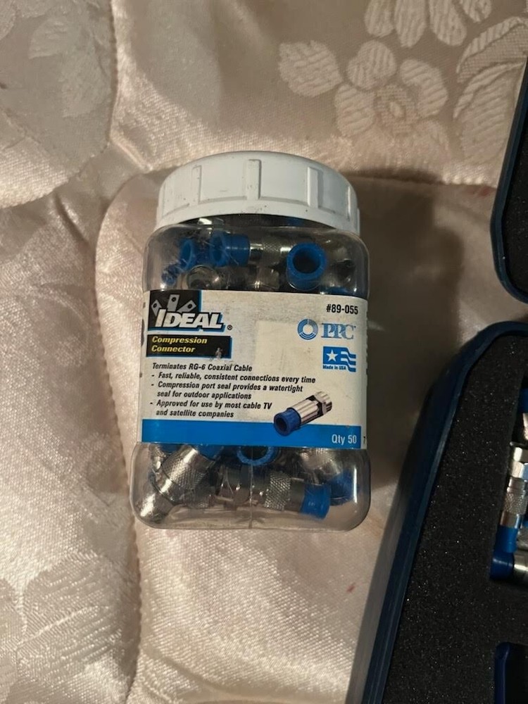 Data Shark 70005 Complete Network Tool Kit W/Case + Bonus!