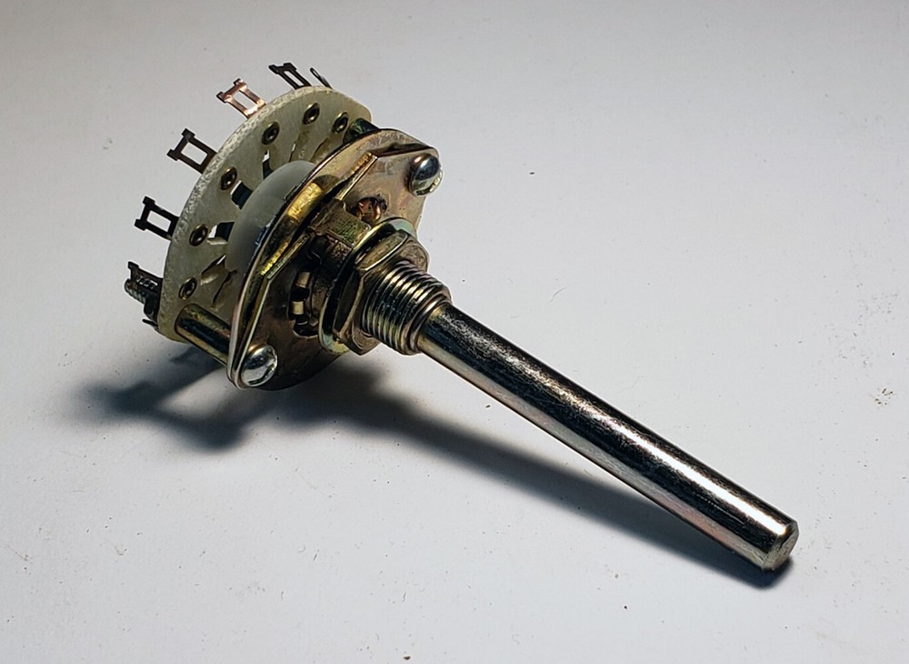 ELECTROSWITCH D4GO2O5S 2 Pole 2-5 Pos Shorting Rotary Switch 1-pc