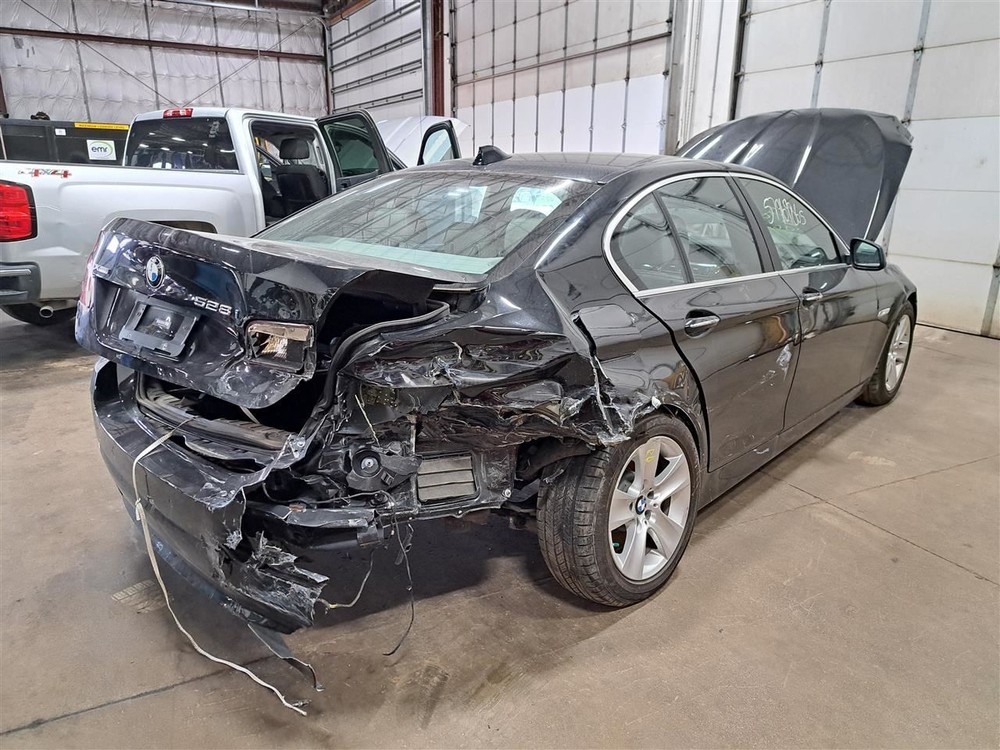 2013 528i Camera/Projector Sku#4205325