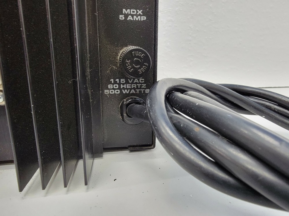 Astron RS 20A Regulated Linear Power Supply 13.8 Vdc Peak.