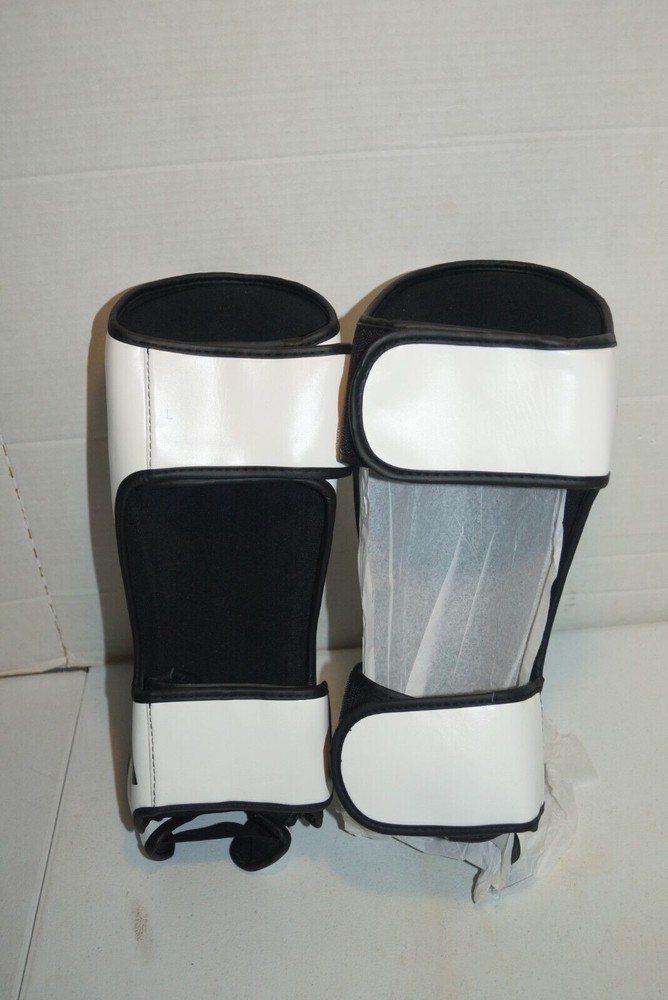 FIVING Muay Thai/MMA Shin Guards Size M