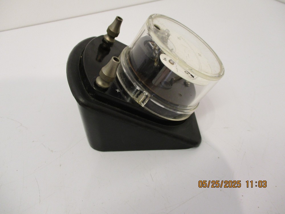 (105#) UNIVERSAL INDICATOR + RUBBER WEDGE, 1950's CATALOGUE FOR SPEC {PHYSICS}