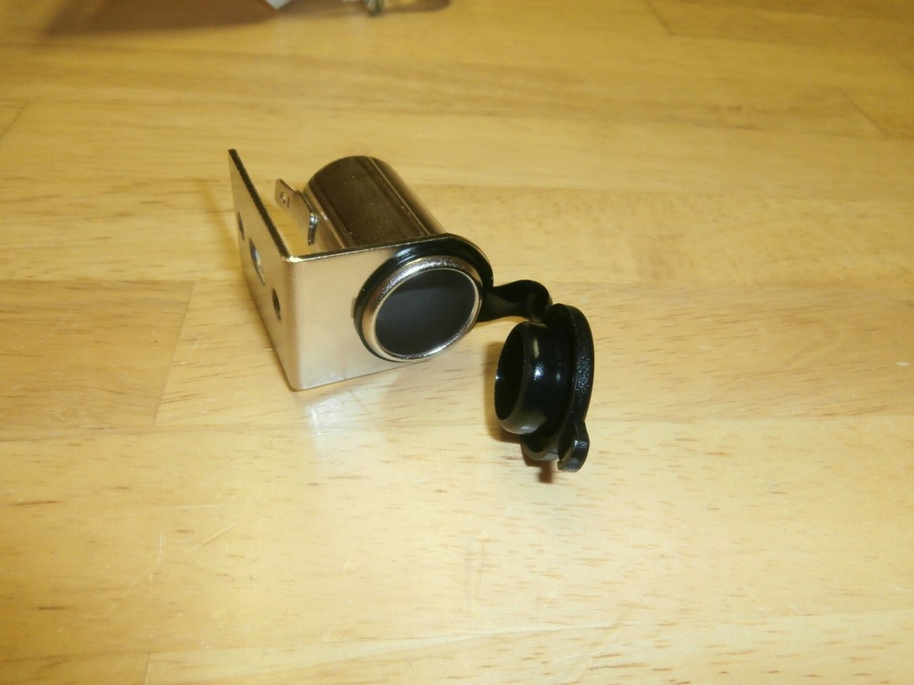 Philmore 12 VOLT 48-620 Cigarette Lighter Socket w/L Bracket,NEW