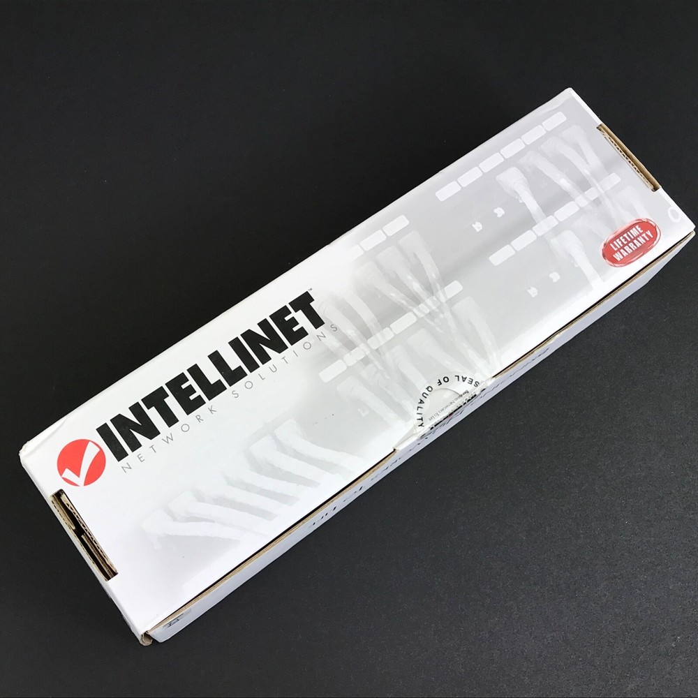 Intellinet Network Solutions 560269 Cat6 Wall-Mount Patch Panel 12 Port UTP