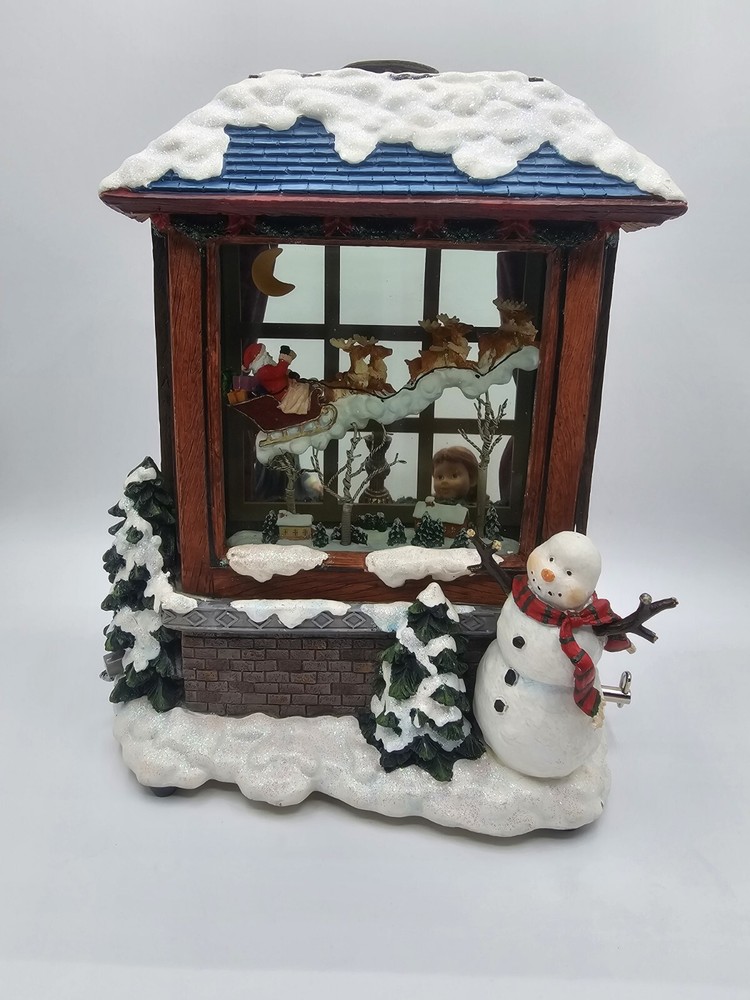 Kirkland windowpane waterglobe (Snowman) Read Description