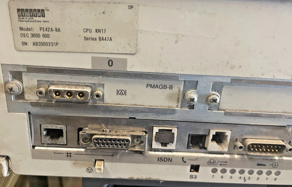 Vintage Digital DEC 3000/600 Model PE42A-BA Workstation