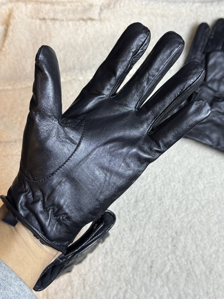 Premium Black Leather Gloves Men’s Size Medium Adjustable Wrist Strap
