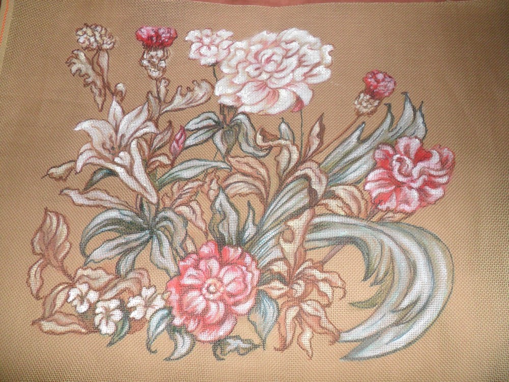 Exquisite Handpainted Needlepoint Canvas - Glorious Florals 16 Count Mono