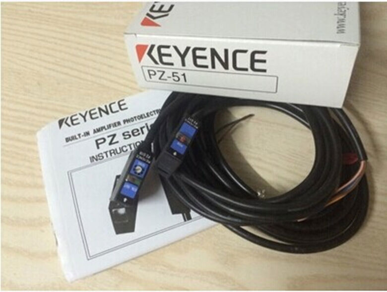 1PC New Keyence PZ-51 Photoelectric Sensor Free Shipping PZ51