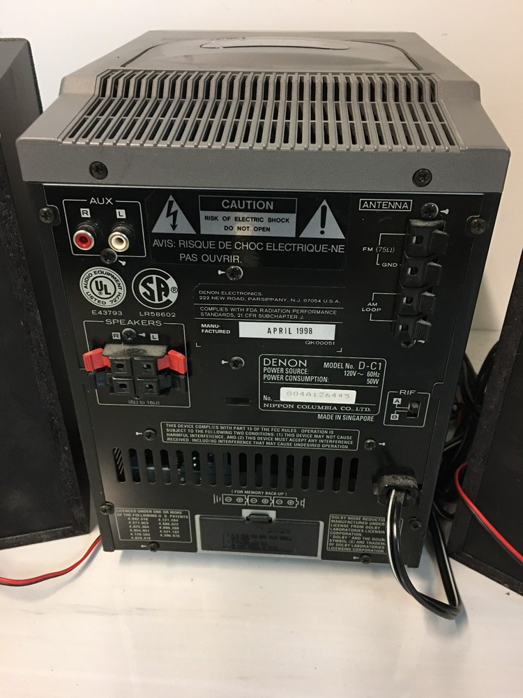 Denon D-C1 Personal Micro Component System CD Changer AM/FM Aux Speaker (READ)