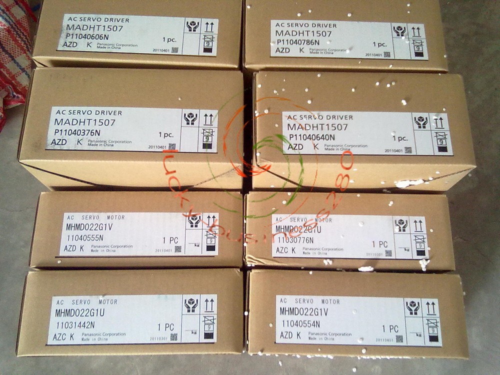 ONE Panasonic servo motor MSMZ082B1E NEW