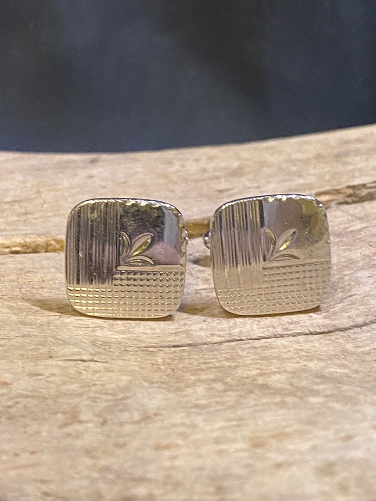 VINTAGE SILVER TONE SQUARE CUFFLINKS .75”