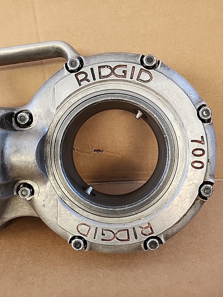 Ridgid 700 Handheld Electric Pipe Threader Machine