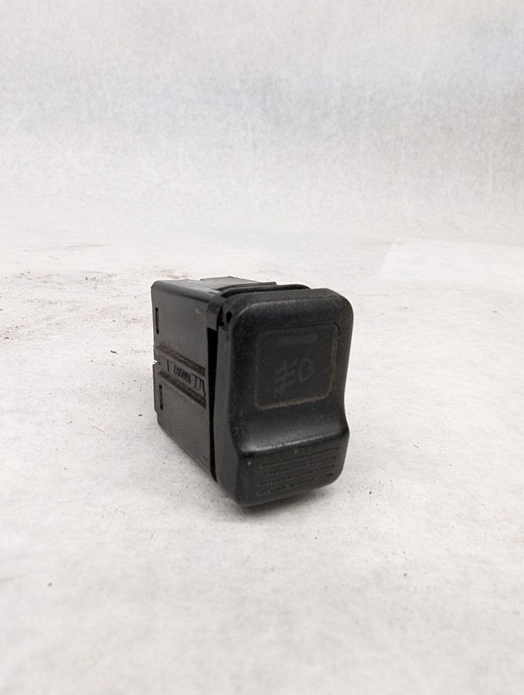 1990-1993 ACURA INTEGRA Fog Light Button Control Switch OEM