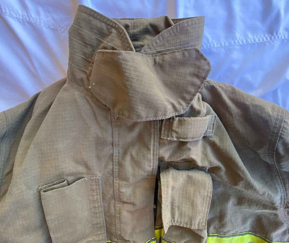 Globe Firefighter Turnout Coat Jacket Lined Tan Size 48x32 Halloween?