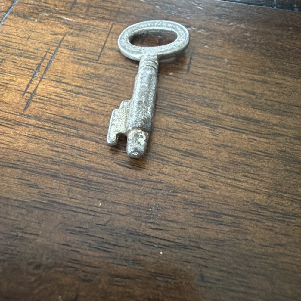 Vintage Steamer Trunk Key