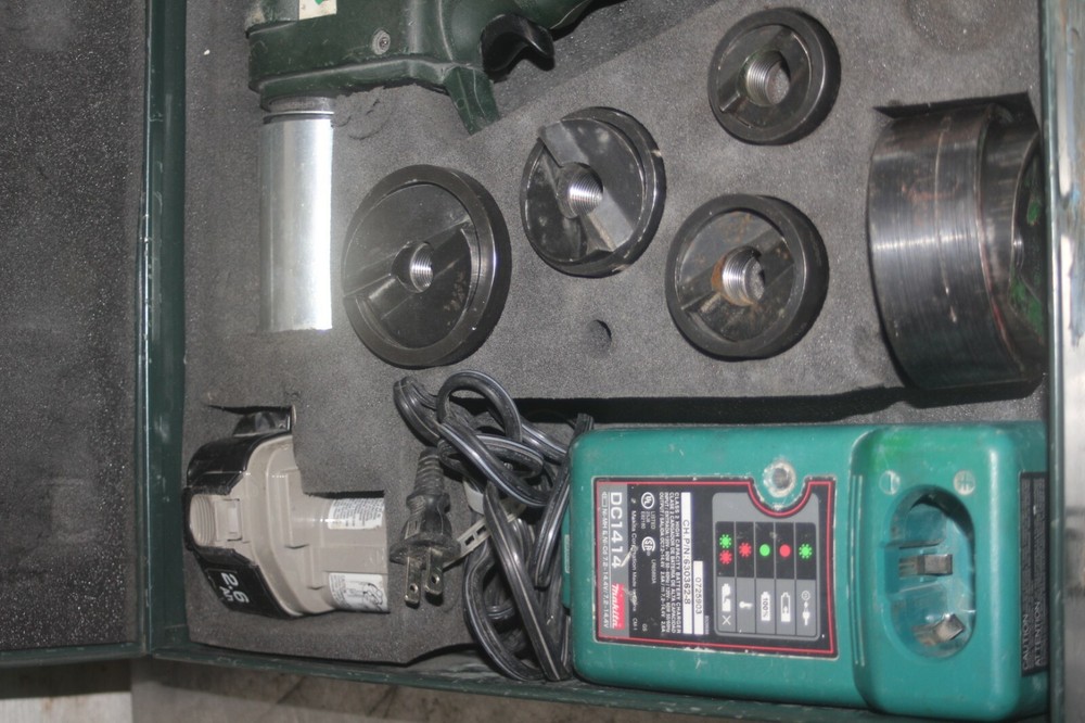 Greenlee LS60 Battery Punch Driver Kit