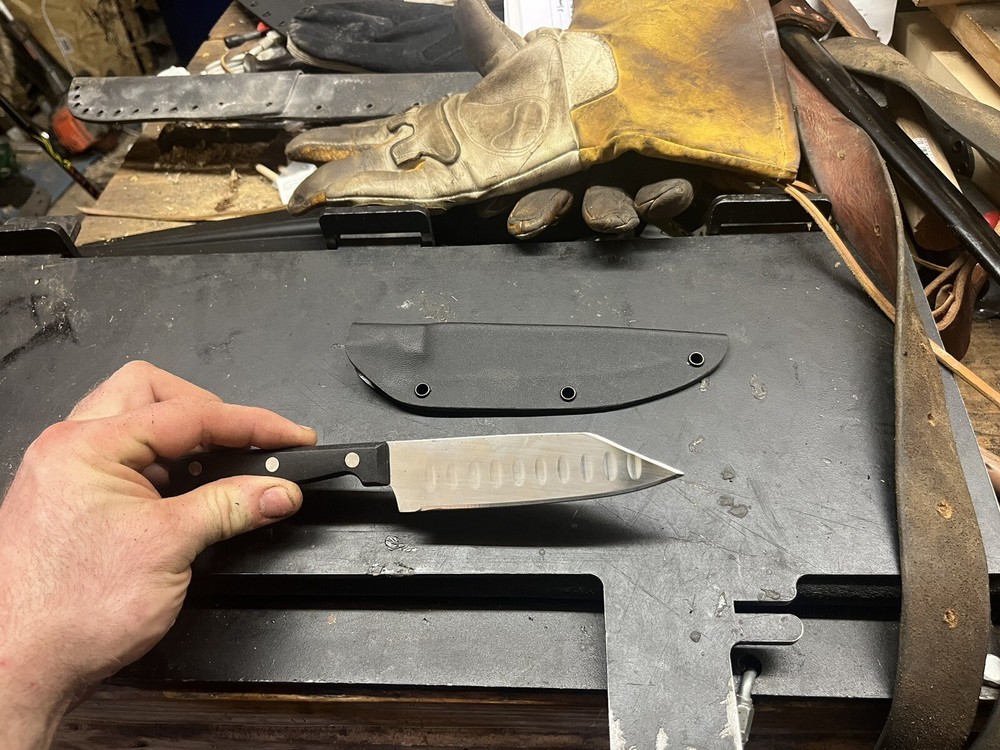 One Time Use/ Use & THROWAWAY knife & Sheath 1.