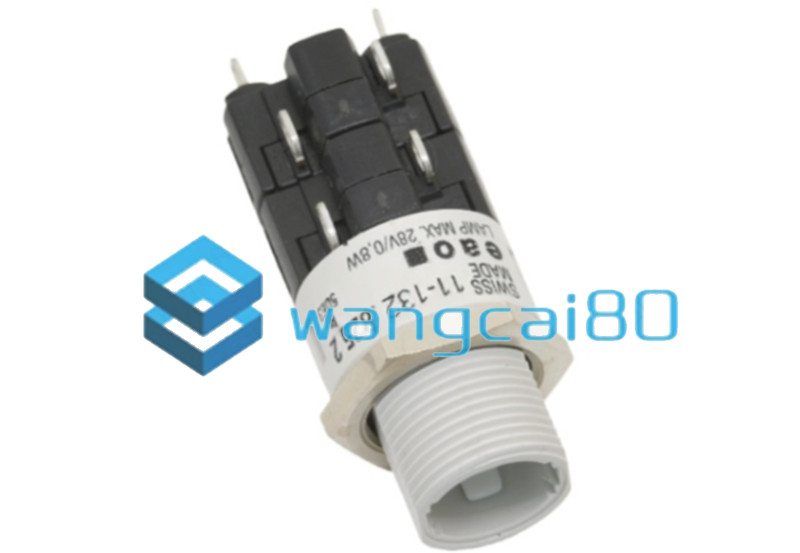 1PCS NEW EAO Push button switch 11-132.8252