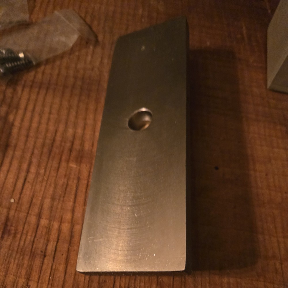 electromagnetic lock releasing device 31so security engineering