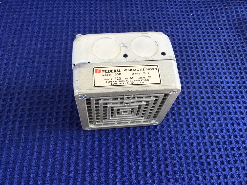 Federal Vibratone Horn