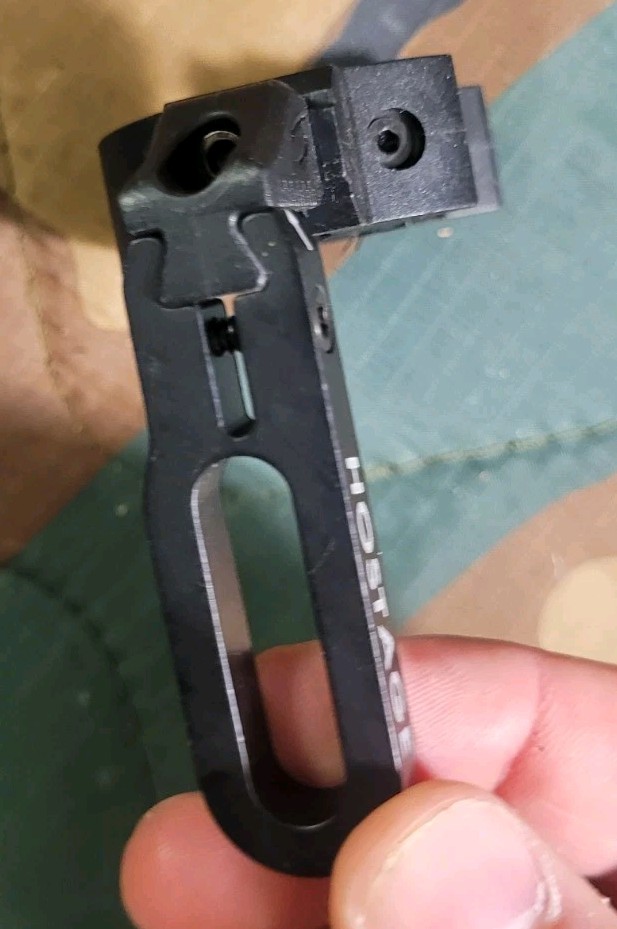 Hostage Archery Basket Arrow Rest