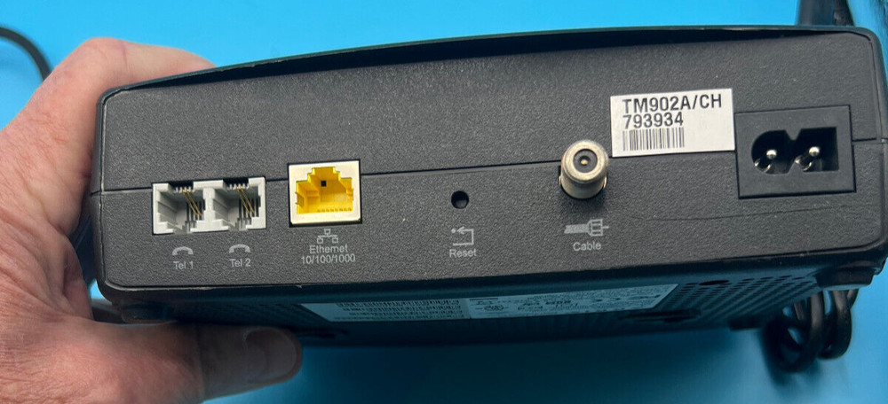 Arris Cable Modem Model TM902A.
