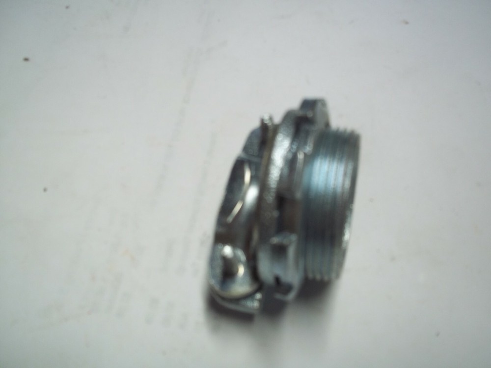 THOMAS & BETTS 1 1/2" CONDUIT END NUMBER 3306