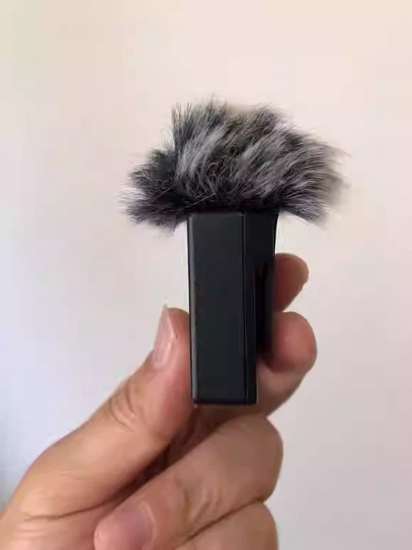 Original DJI Pocket 2 Wireless Microphone Transmitter with Windscreen (2.4GHz)