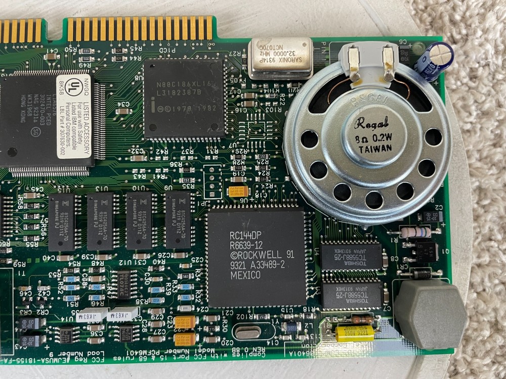 Vintage Intel SatisFAXtion Modem PCFM6401 Rockwell