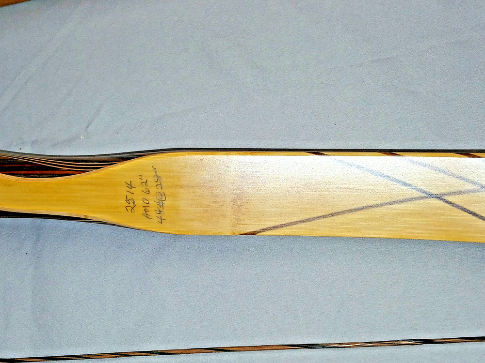 CHARRON ARCHERY - CUSTOM LONGBOW 62"AMO @ 48#