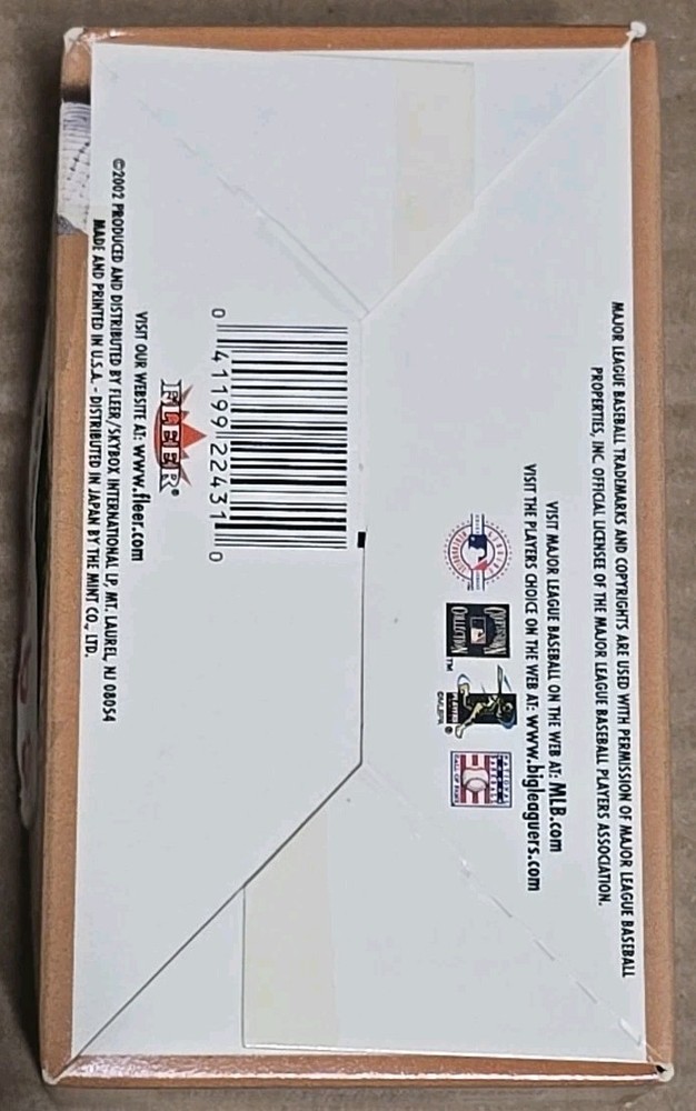 2002 Fleer Flair Baseball Box