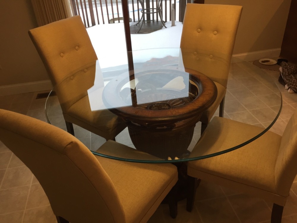 60 inch round table and chairs