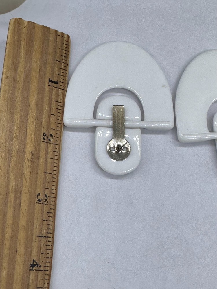 ESTATE WHITE PLASTIC STATEMENT ART DECO POST EARRINGS