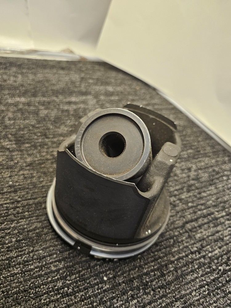 Detroit DDE A4720303317 Piston Assembly