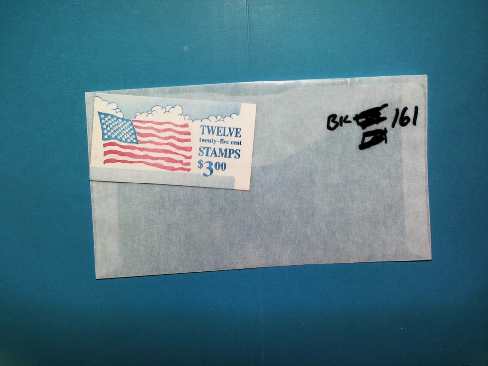 U. S. Stamp booklet - #BK161   Flags  - 25 cent