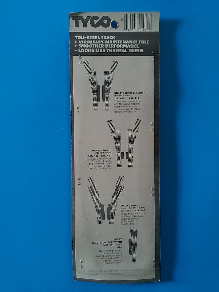 ho scale Tyco 18" radius curve track (4)
