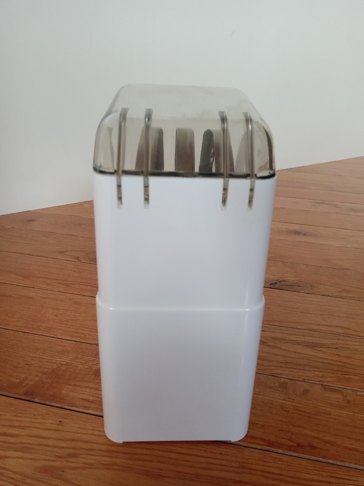 CUISINART Food Processor Safety Disc Holder w Lock - Includes 3 Processor Discs