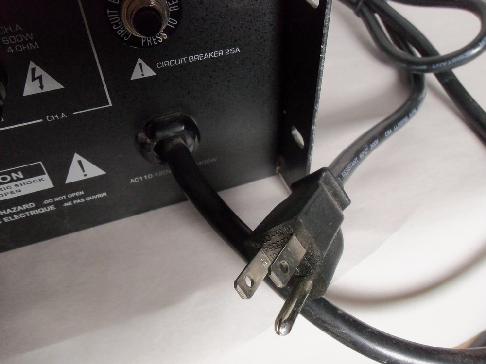 Wharfedale Pro Power Amp MP1800