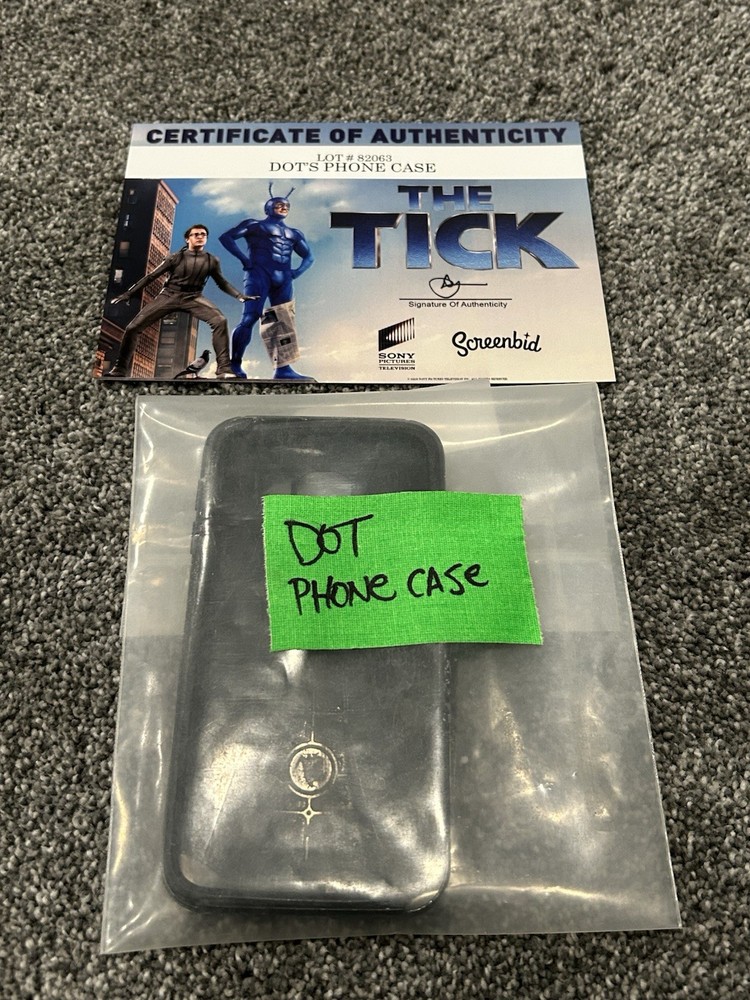 The Tick Screen Used Dot’s Phone Case