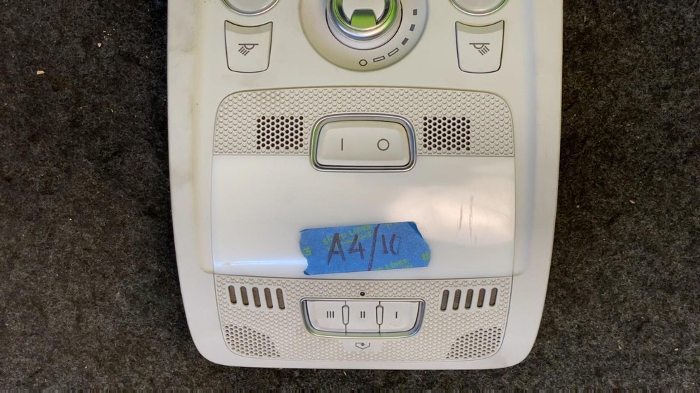 AUDI A4 FRONT ROOF CONSOLE SWITCH 8T0947135H