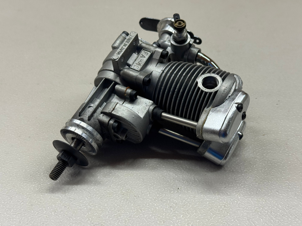Saito FA-45 Four Stroke Hemi-Head RC Airplane Engine