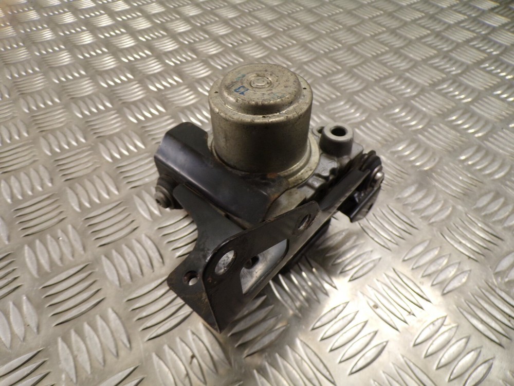 Triumph 1050 Sprint GT 2014 ABS pump 2010 > 2017 WB