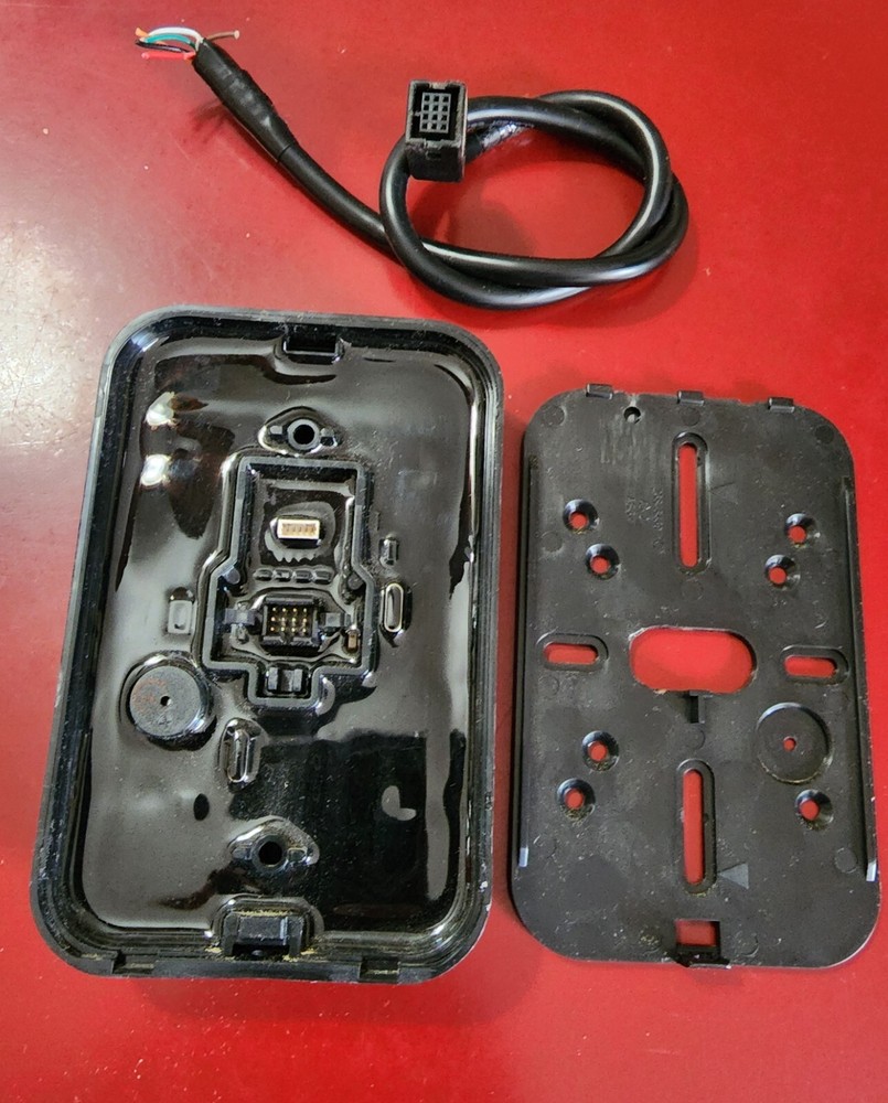 Schlage MTK15 Multi-Technology Single Gang Reader with Keypad